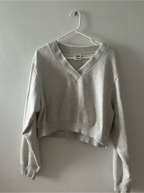 PINK Victoria's Secret Light Grey Crewneck Sweatshirt